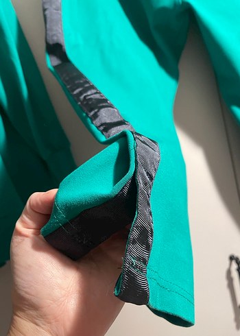 Kadın Yeşil Kapüşonlu Sweatshirt
VENÖVE takım - Görsel 3