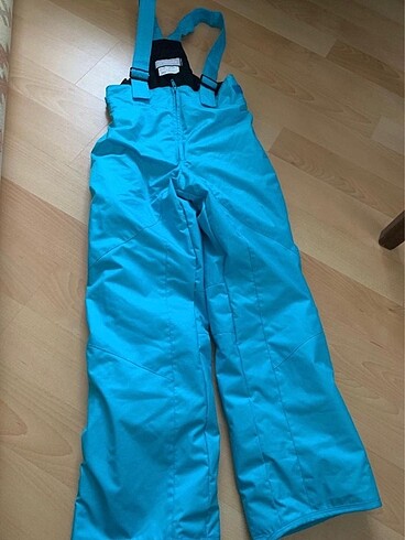 North Face Phenix marka kar 8-12 yaş aralığı için uygundur