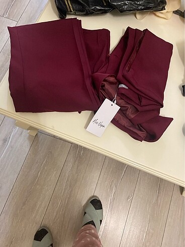Takım bordo