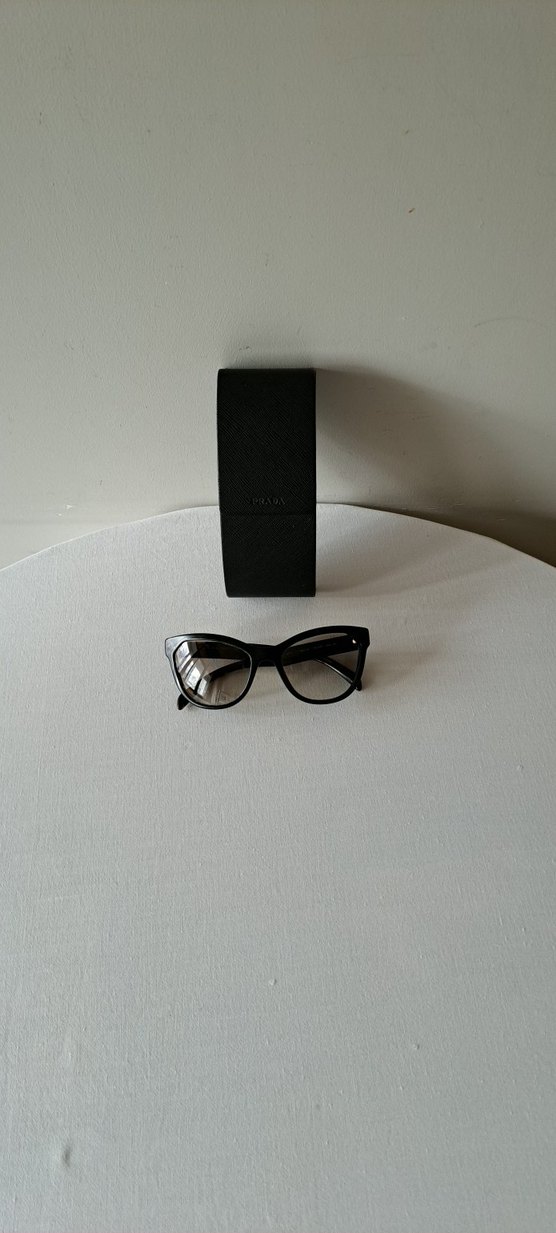 Vintage Prada Bayan Güneş Gözlüğü - Görsel 2