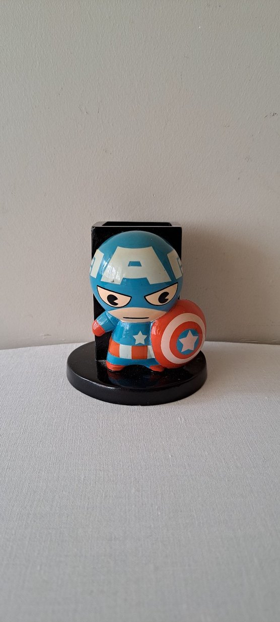 Miniso Kaptan Amerika Figür Kalem Kutu - Görsel 4