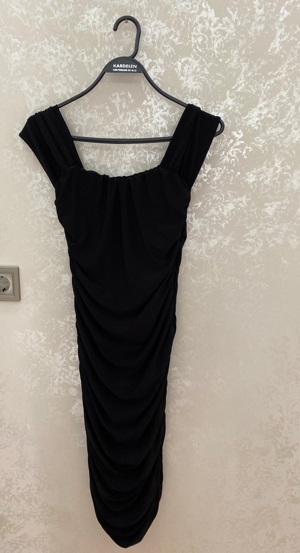 Siyah Drapeli Uzun Siyah Kadın Elbise - Görsel 2