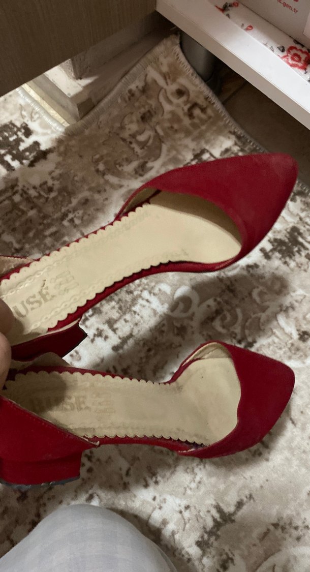 Klasik Kırmızı Stiletto Tokalı Kadın Ayakkabı - Görsel 3