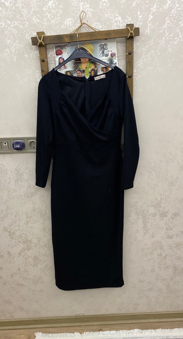 Siyah Uzun Kollu Drapeli V Yaka Abiye Elbise - Görsel 4