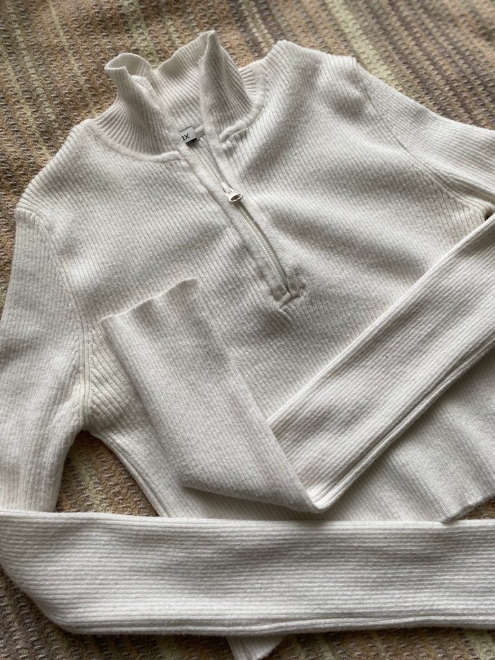 Beyaz Yarım Fermuarlı Triko Kazak - Görsel 2