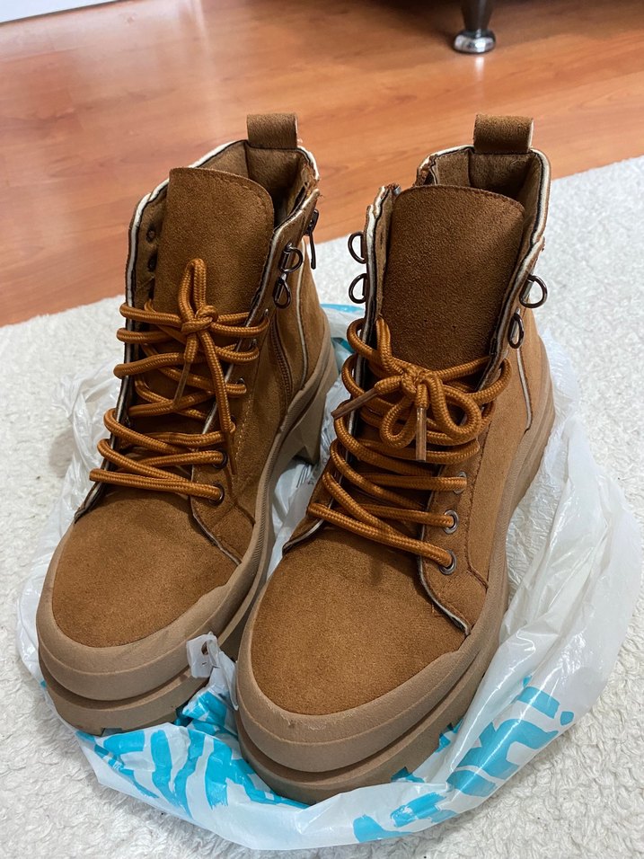 Kahverengi Süet Bağcıklı Kadın Dolgu Topuk Bot - Görsel 2