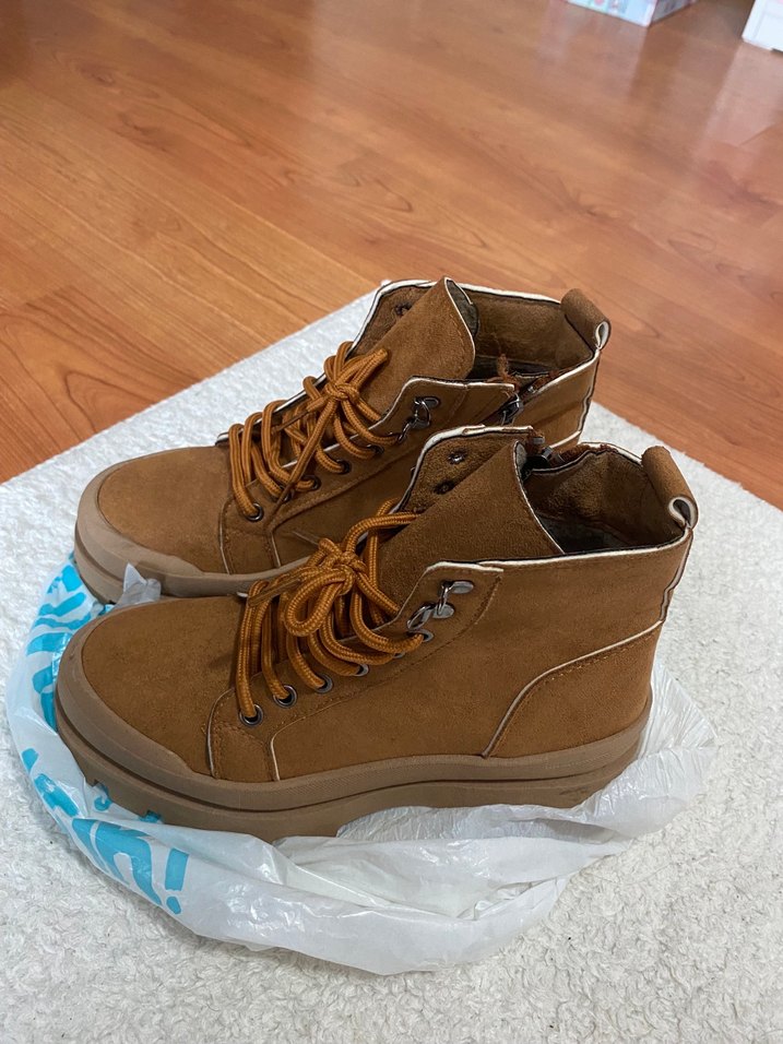 Kahverengi Süet Bağcıklı Kadın Dolgu Topuk Bot - Görsel 3