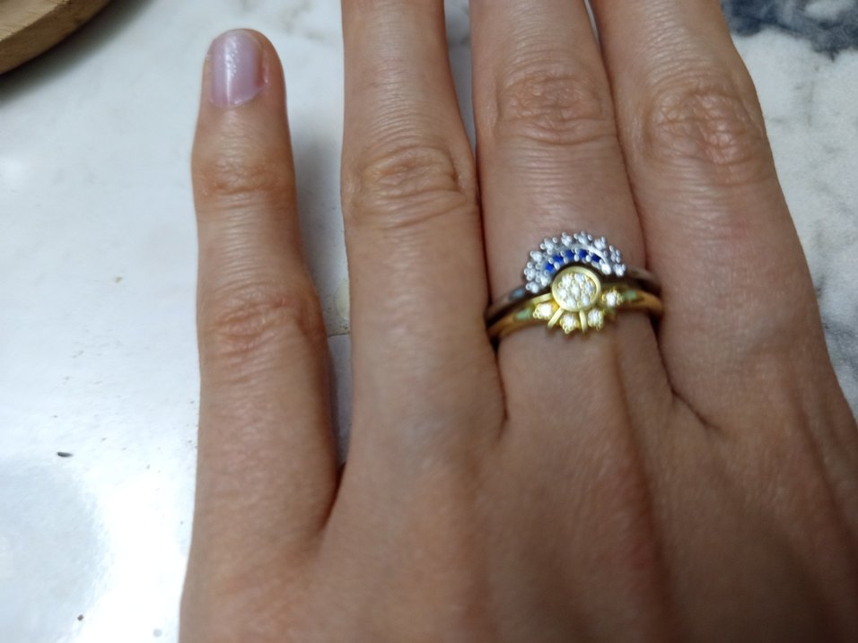 Altın Renkli İşlemeli Kadın Yüzük çelik - Görsel 2