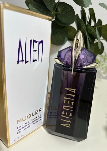 Mugler
