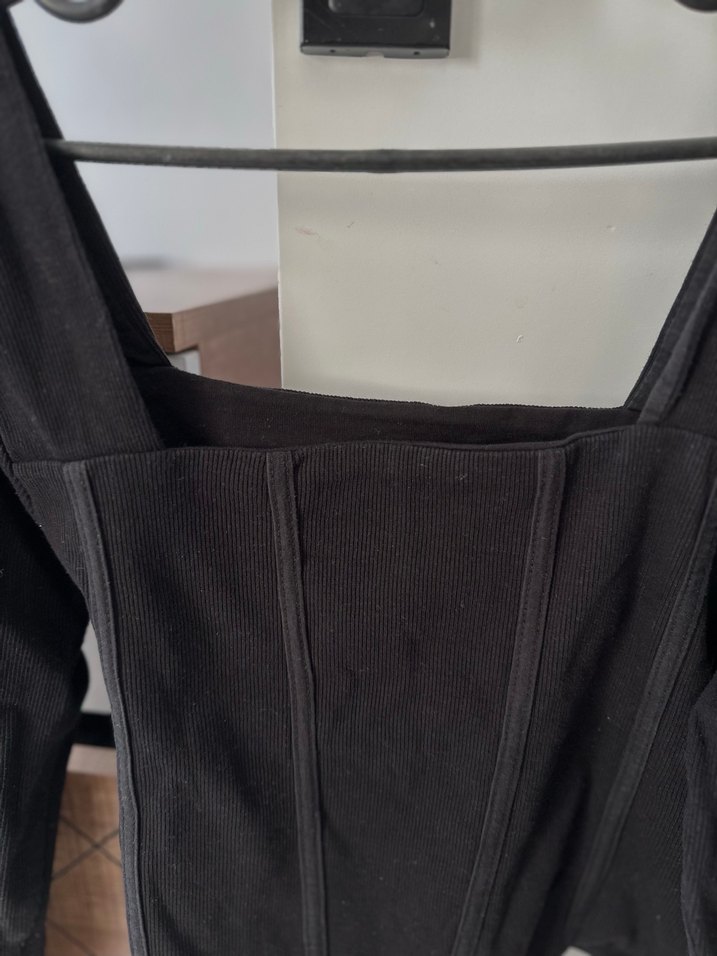 Siyah V Yakalı Uzun Kollu Kadın Bluz - Görsel 2