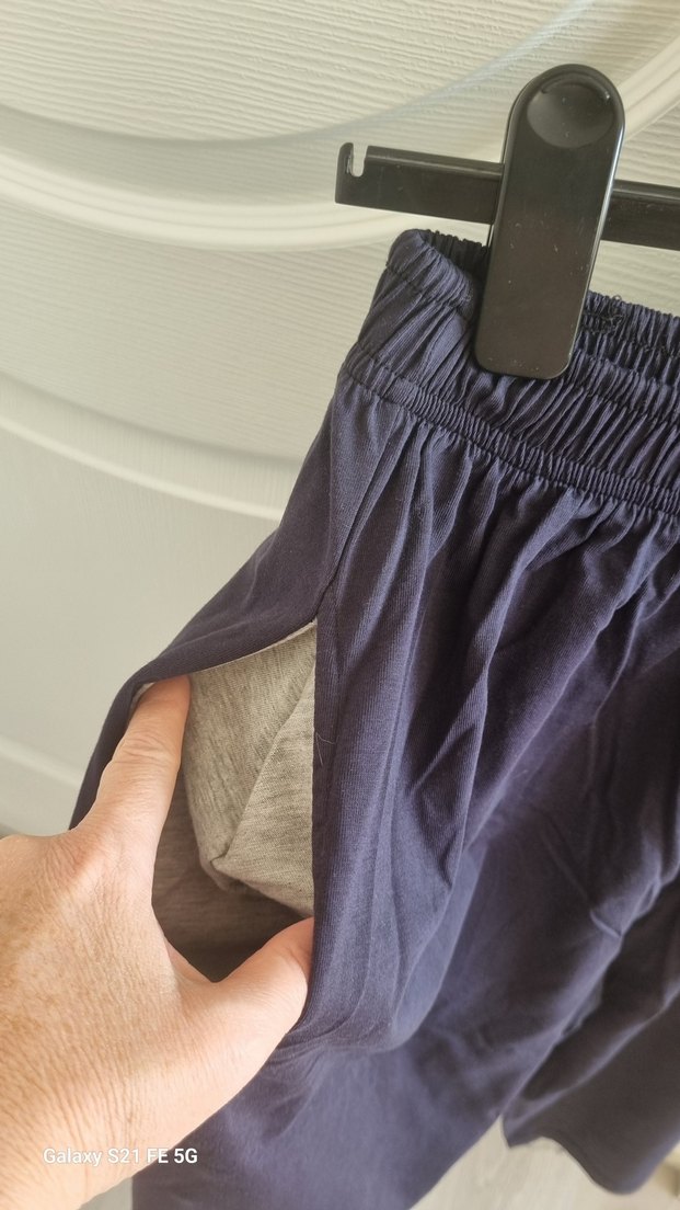 Erkek Lacivert Midi Şort - Görsel 3