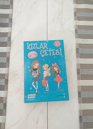 Kızlar çetesi kitap