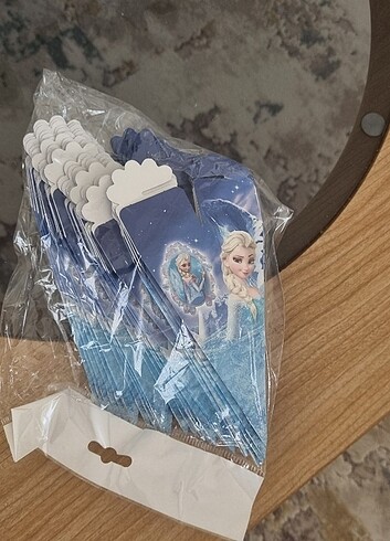 Elsa parti ürünü 
