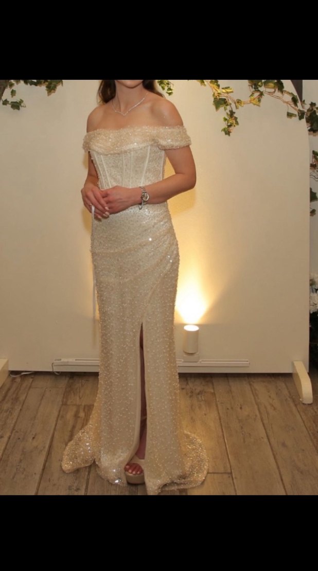 Nişan elbisesi - Görsel 3