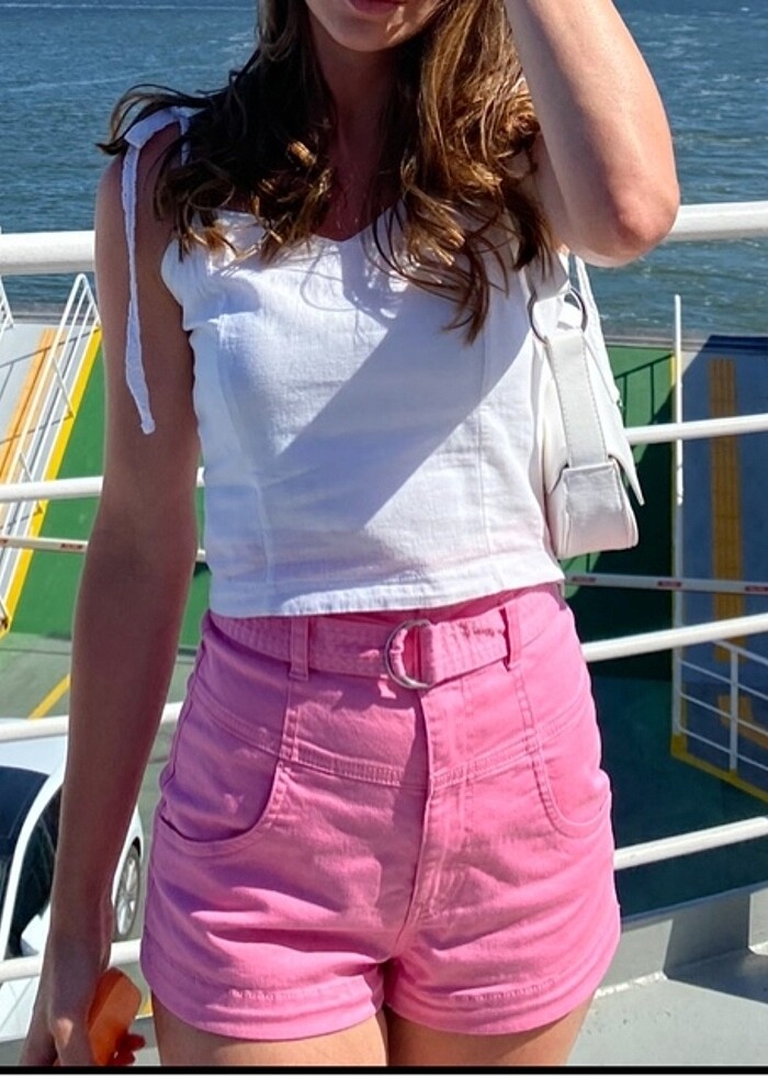 Pembe şort - Görsel 2