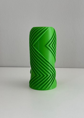 Yeşil Renkli Modern Desenli Vazo