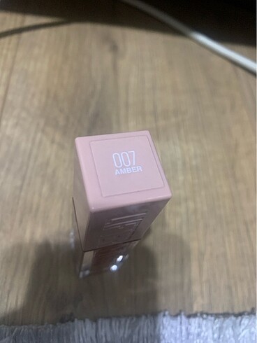 Maybelline maybellıne lıfter gloss