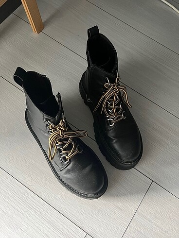 37 Beden siyah Renk Kadın bot