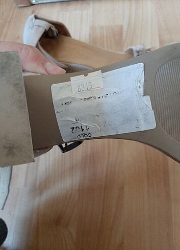 37 Beden Bueno hakiki deri topuklu sandalet