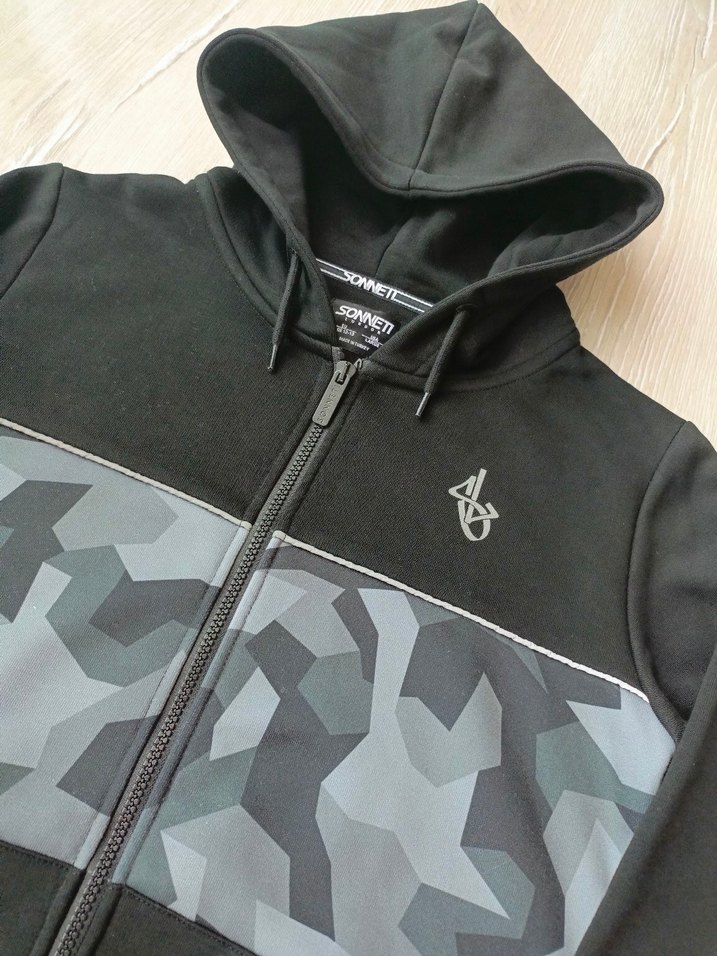 Kamuflaj Desenli Siyah Kapüşonlu Sweatshirt - Görsel 4