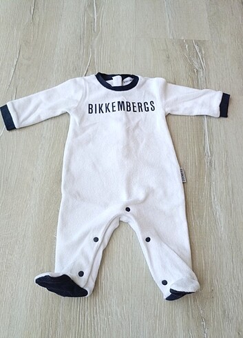 3 Ay Beden beyaz Renk Bikkembergs bebek havlu tulum