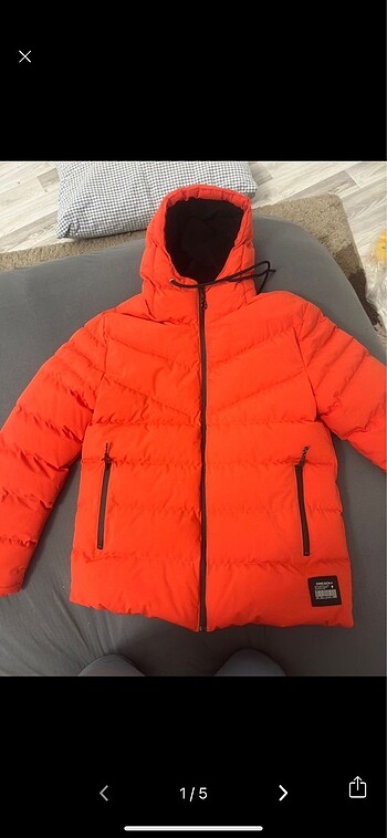 Sıfır etiketli M/L arası mont