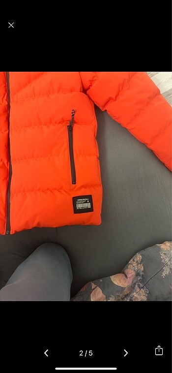 Sıfır etiketli M/L arası mont - Görsel 5