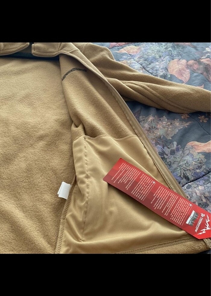 Boyner ürünü M beden polar hırka - Görsel 3