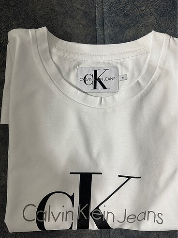 Orijinal calvin klein beyaz tişört #calvinklein #calvinkleintişö