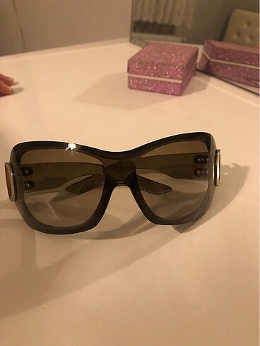  Beden kahverengi Renk Dior güneş gözlüğü
