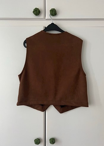 Düğmeli Kahverengi Süet Kadın Yelek - Görsel 3