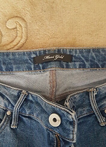 42 Beden Mavi jean