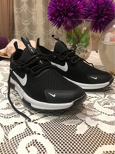 Nike orjinale çok yakın spor ayakkabı