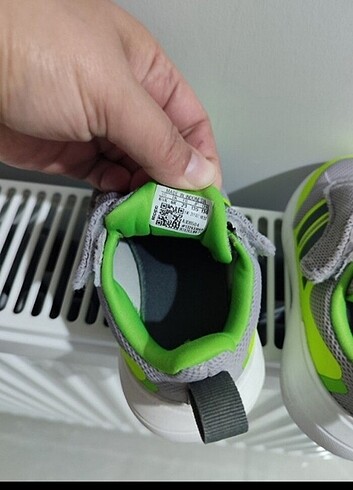 23 Beden Adidas spor ayakkabı 