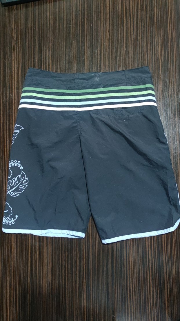 LC Waikiki Deniz Şortu - Görsel 2