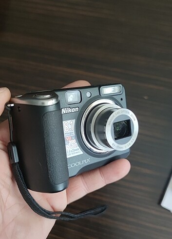 Nikon Dijital Mini Fotoğraf Makinesi 