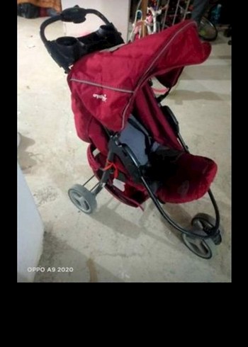 Koyu Kırmızı Bebek Arabası