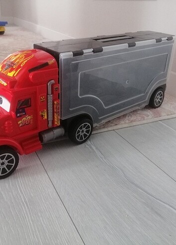 Beden Racer araba tırı