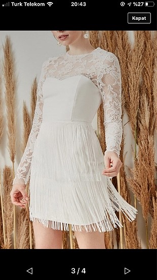Trendyol & Milla Beyaz püsküllü elbise