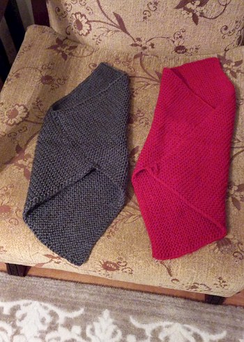 Gri ve kirmizı Kadın Örgü Atkı - Görsel 3