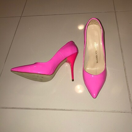 Fuşya Rugan stiletto
