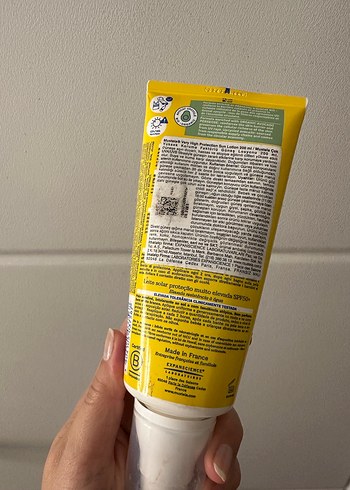  Beden Mustela SPF 50+ Çok Yüksek Koruma Güneş Losyonu 200 ml