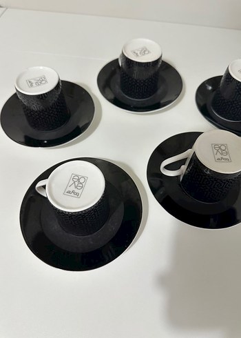 Boyner Evde Porselen Fincan ve Tabak - Görsel 2