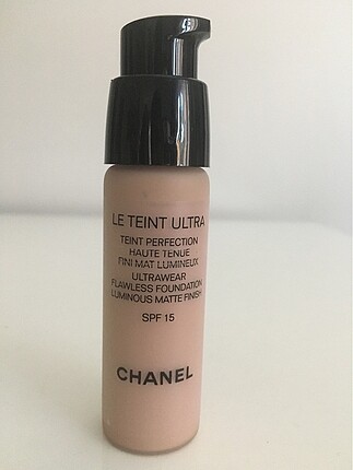 Chanel Le Teint Ultra 30