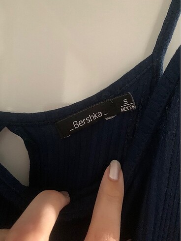 s Beden Bershka tulum