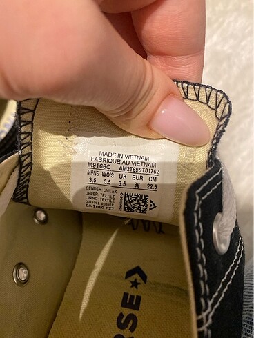 36 Beden siyah Renk Converse Ayakkabı