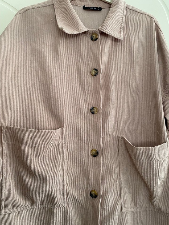 Bej Düğmeli Kadın Keten Gömlek - Görsel 3