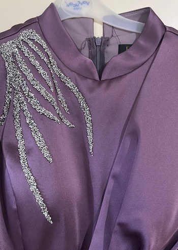 Mor Uzun Kollu İşlemeli Abiye Elbise - Görsel 2