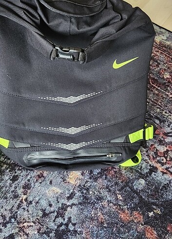  Beden Nike sırt çantası