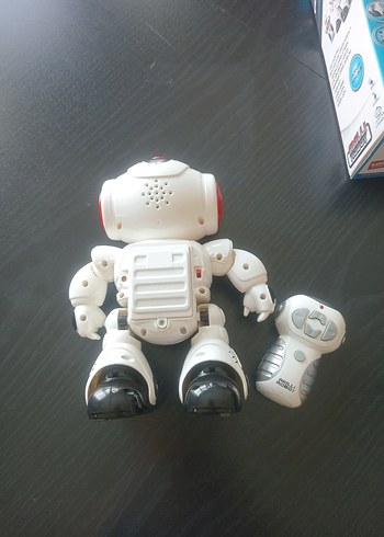 Beden Uzaktan Kumandalı Akilli Robot